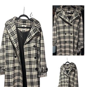 DKNY CHIC Brand New Christmas 2024. Worn Only One Time.